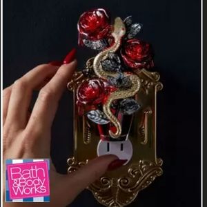 Bath Body Works Skate and Roses Wallflower Fragrance Plug